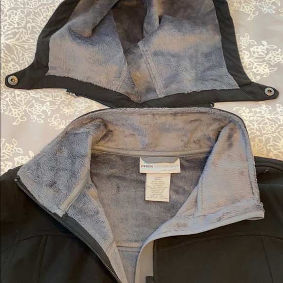 Free Country Jacket - Picture 2 of 4